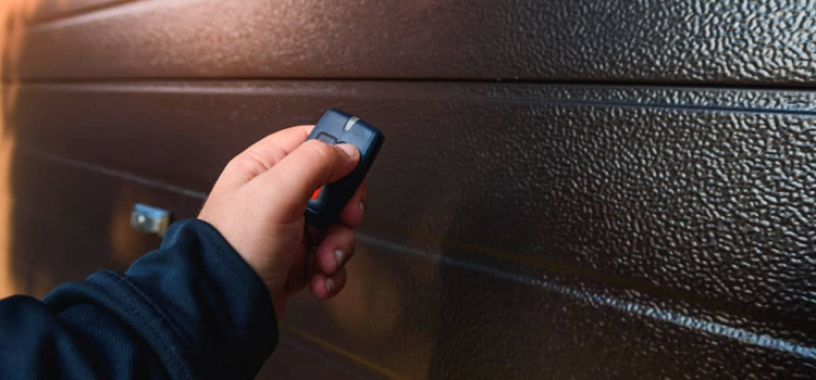 automatic door opener with remote control in Poway